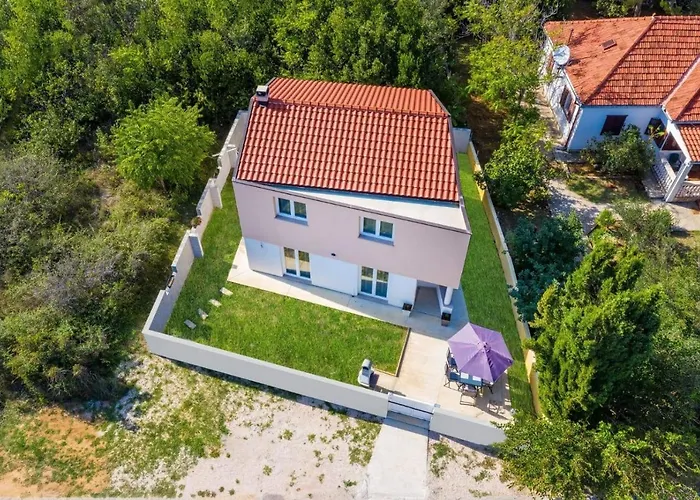 House With A Parking Space Nin, Zadar - 18143 Feriehus *