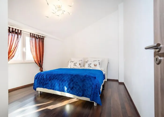 House With A Parking Space Nin, Zadar - 18143