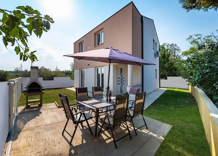 House With A Parking Space Nin, Zadar - 18143 Semesterbostad Nin